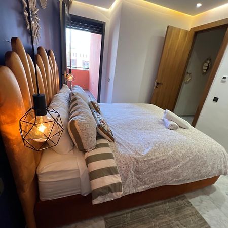 Luxury Apartment In Center Of Marrakech City Маракеш Екстериор снимка